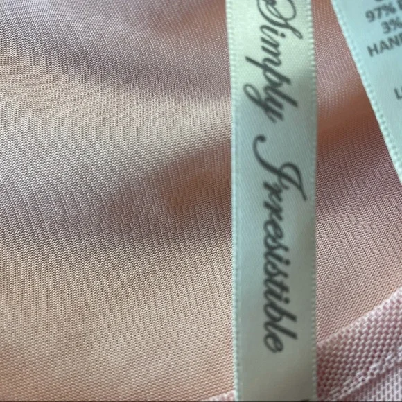 Pink Lace top - Picture 7 of 9